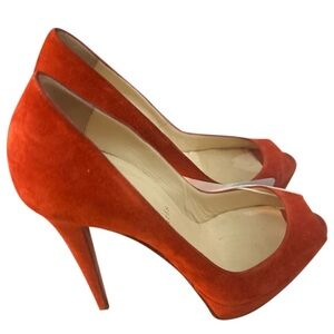 Red Christian Louboutin Pumps